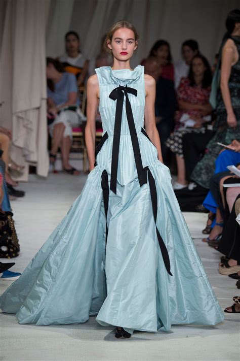 oscar de la renta dior|oscar de la renta style.